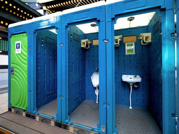 Best Construction site porta potty rental  in Howards Grove, WI
